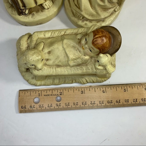 Vintage nativity figurines Mary Joseph Jesus Korea Christmas decor - Picture 12 of 12